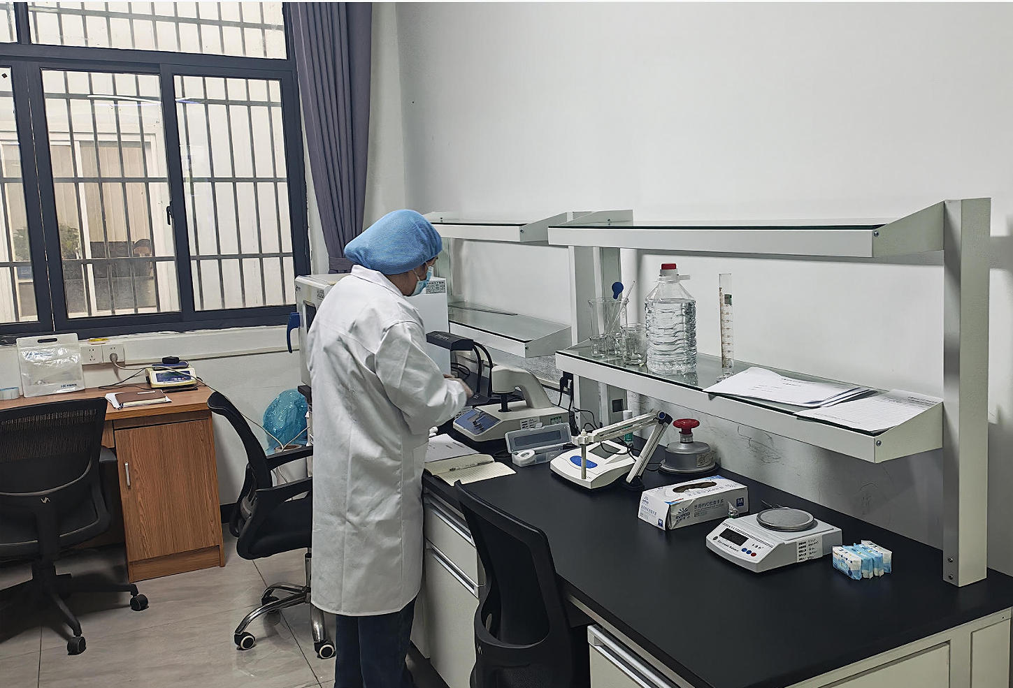 test lab of wipe factory.jpg